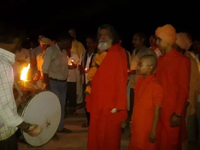 diwali-satsang-with-swamiji bodyImage